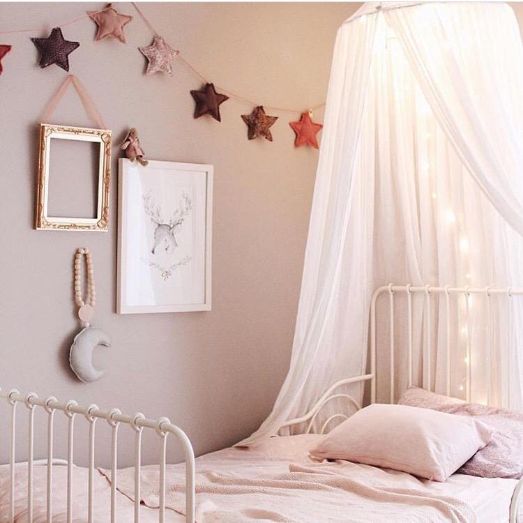 Hanging Décor for Kids and Nursery Room - iKids