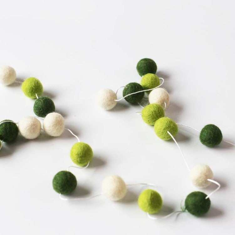 Green Decor Ball - iKids
