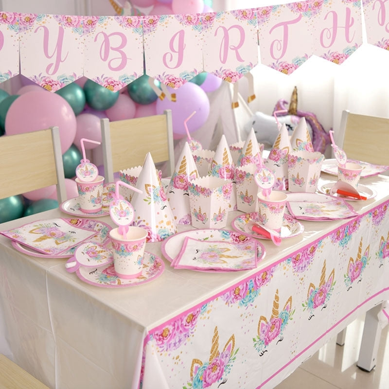 PARTY TABLEWARE