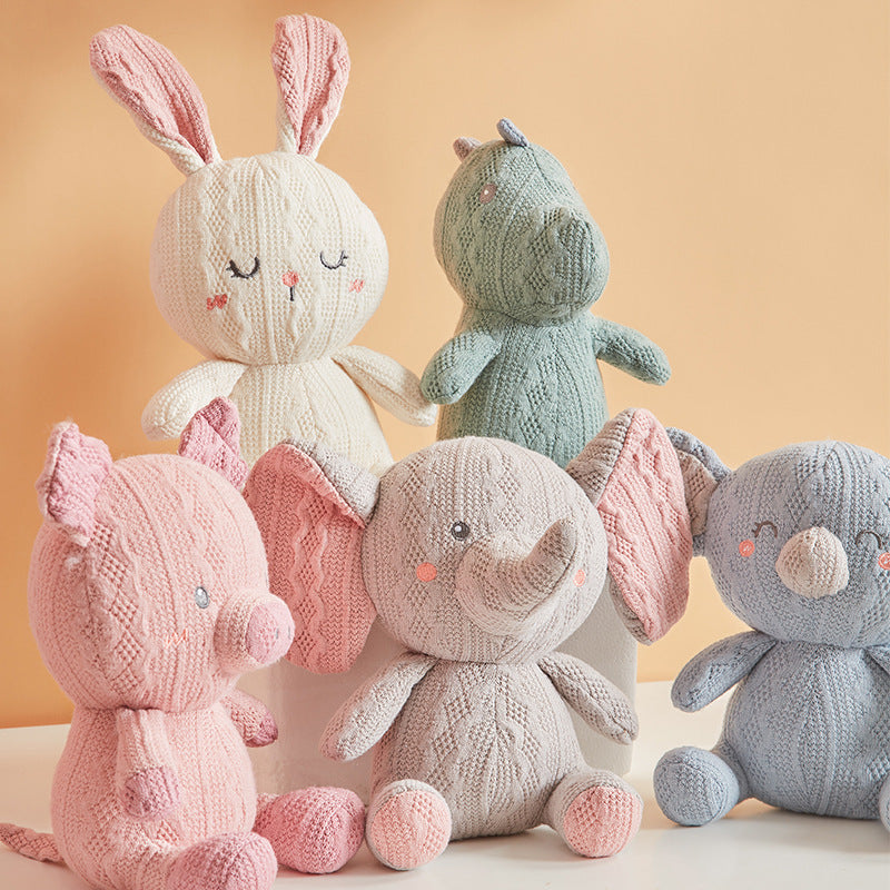 CUDDLE PLUSH
