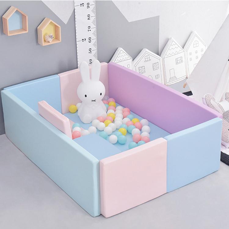 Baby Playpens at iKids