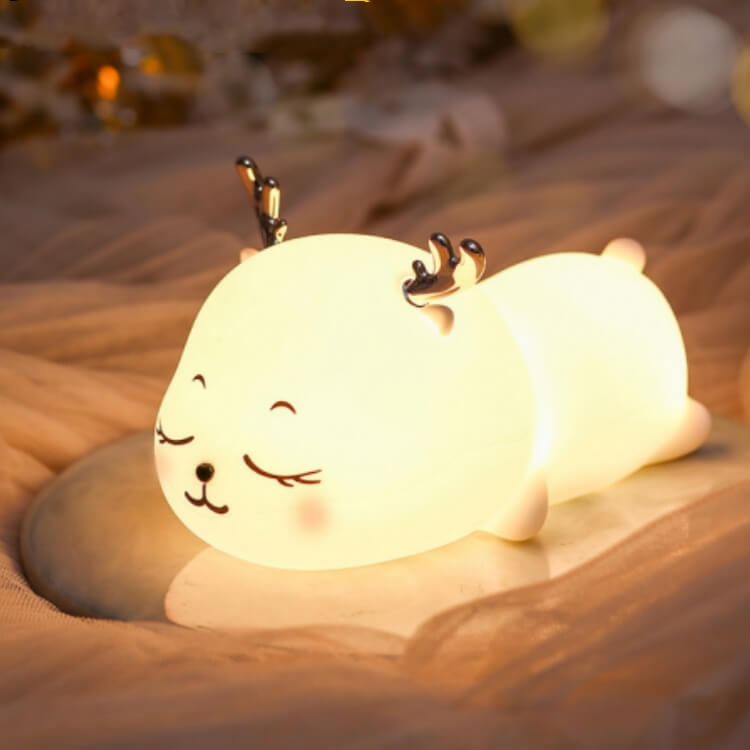 Reindeer Silicone Colour-changing Night Light