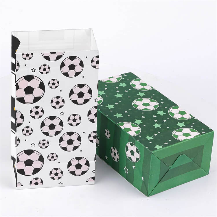Soccer 12 Pcs Paper Party Bag - iKids