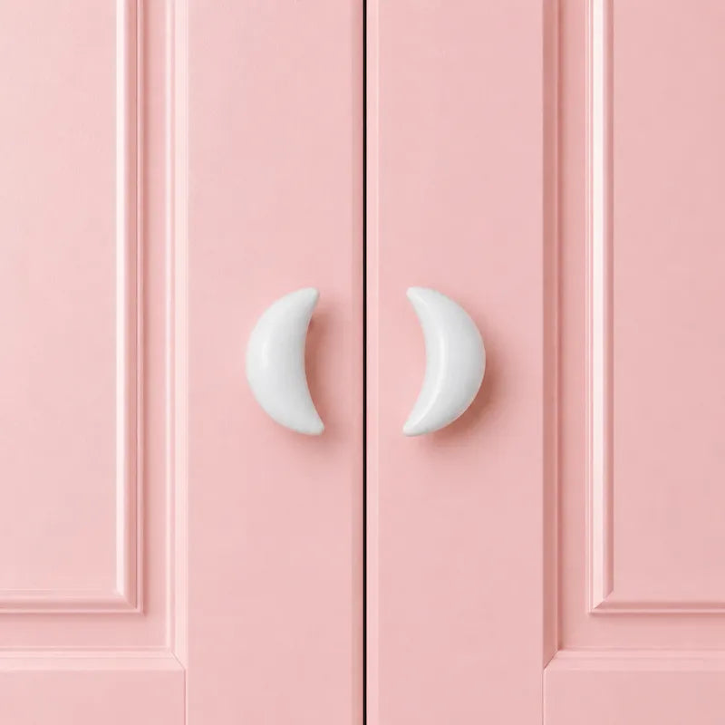 White Moon Knob from iKids.co.za