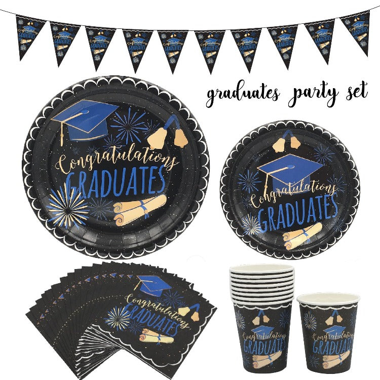 Graduation Party Tableware | 16 Guests - iKids