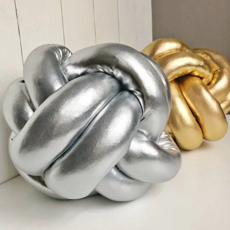 Knot Ball Cushion Gold - iKids