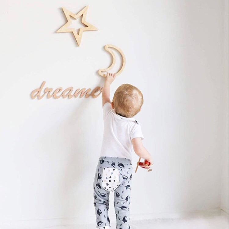 Wooden Star Wall Decor - iKids